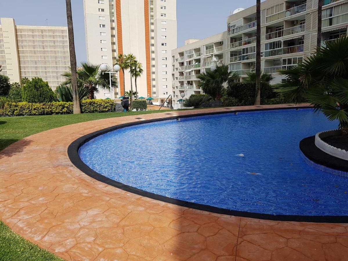 Ideal Familias En Urbanizacion De Lujo A 600M De La Playa Levante Con Wifi, Ac Y Parking Benidorm Kültér fotó