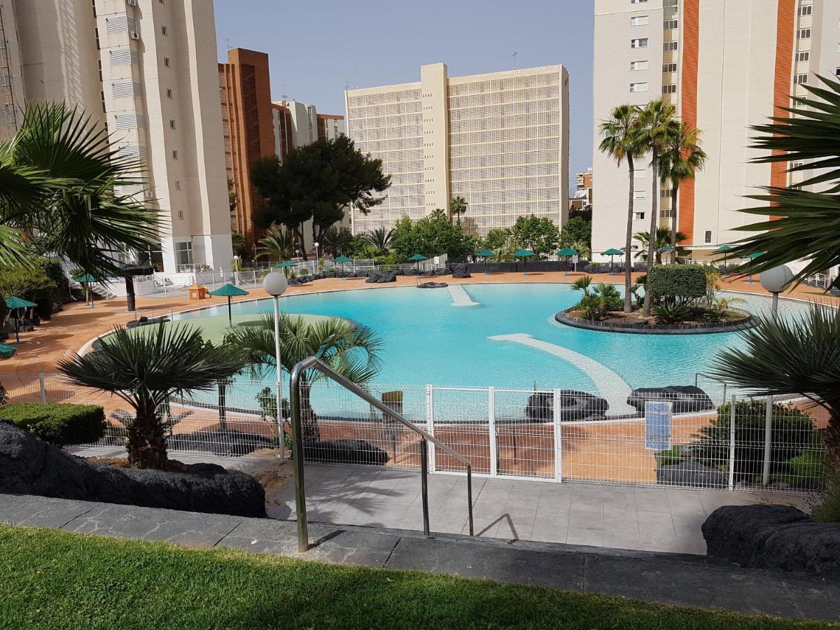Ideal Familias En Urbanizacion De Lujo A 600M De La Playa Levante Con Wifi, Ac Y Parking Benidorm Kültér fotó
